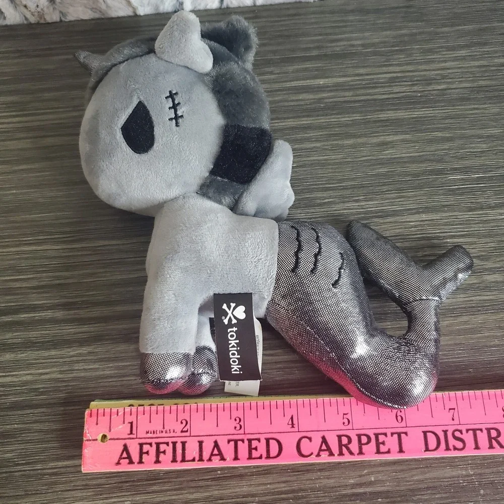 Aurora 15689‎ Tokidoki Sharkbite Mermicorno 7.5